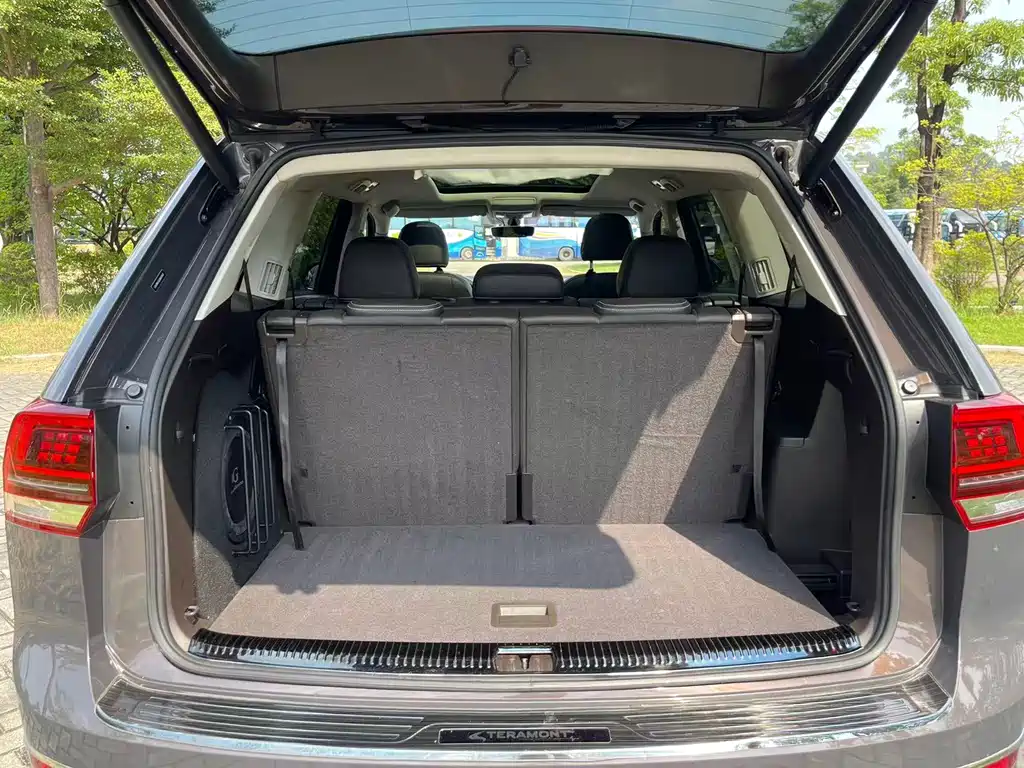 Volkswagen Teramont — миниатюра 14