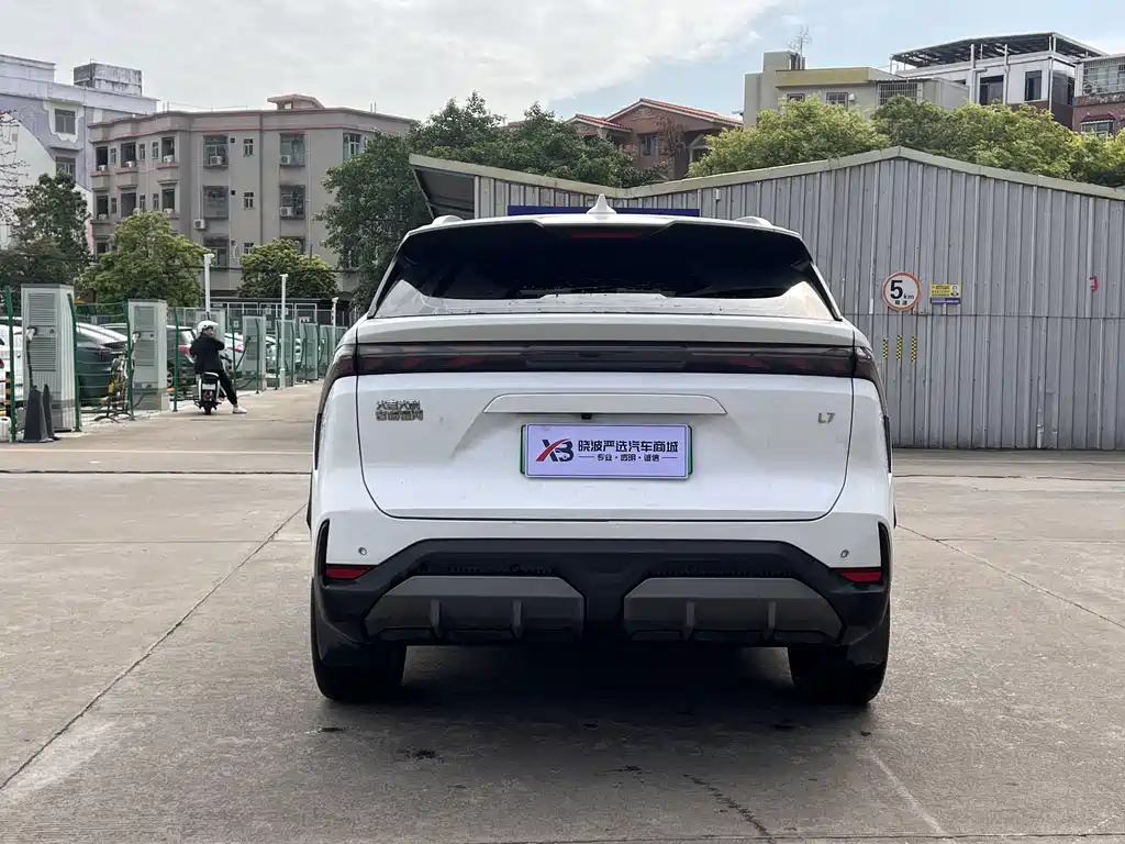 GEELY GALAXY GALAXY L7