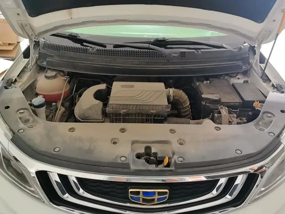 Geely Vision X3 — миниатюра 10