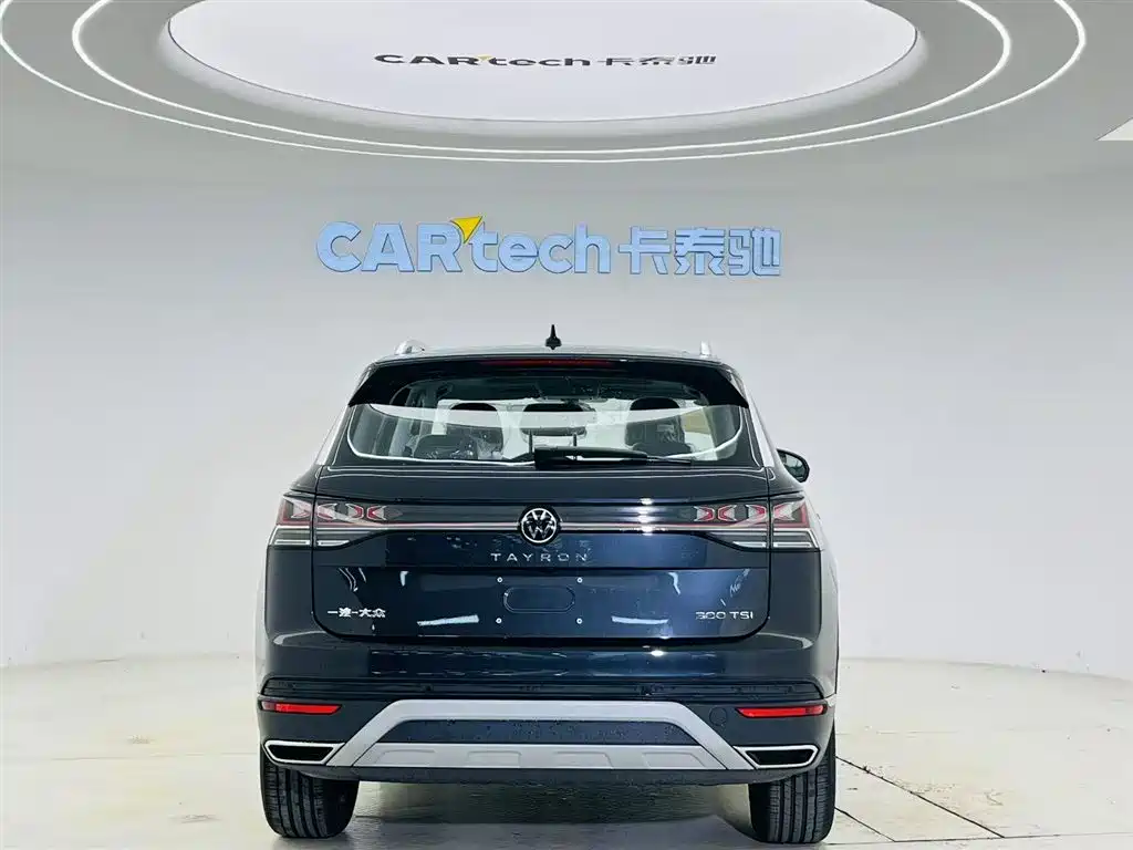 Volkswagen Tayron 2026 3000 300TSI
