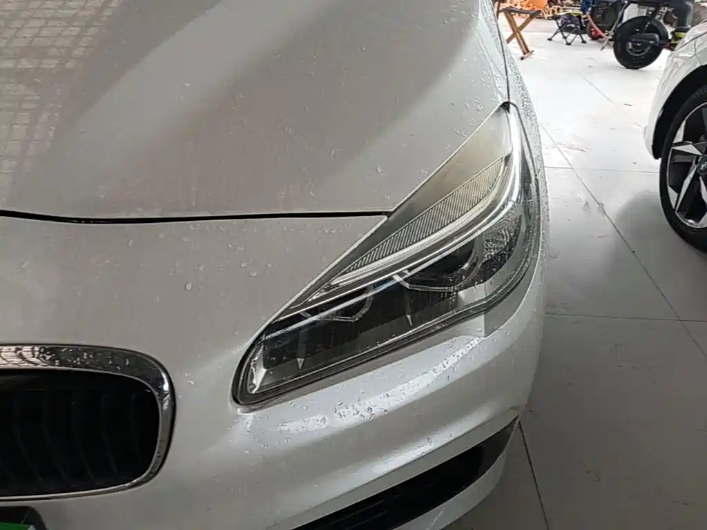 BMW 2 Series Active Tourer — миниатюра 24