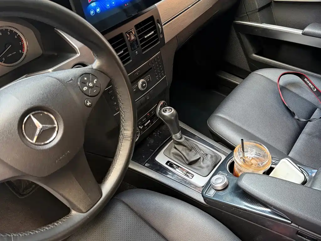 Mercedes-Benz GLK-Class (Import) — миниатюра 9
