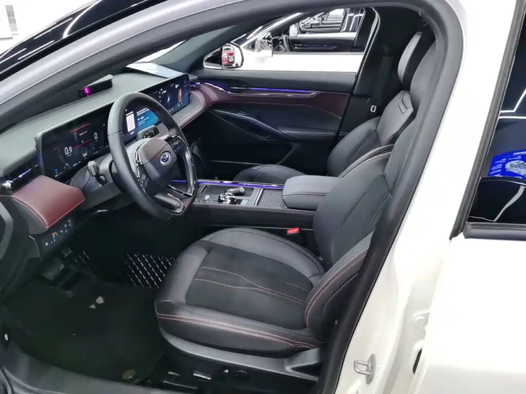 Ford Mondeo — миниатюра 15