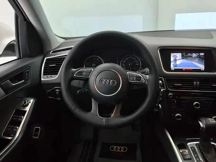 Audi Q5 — миниатюра 15