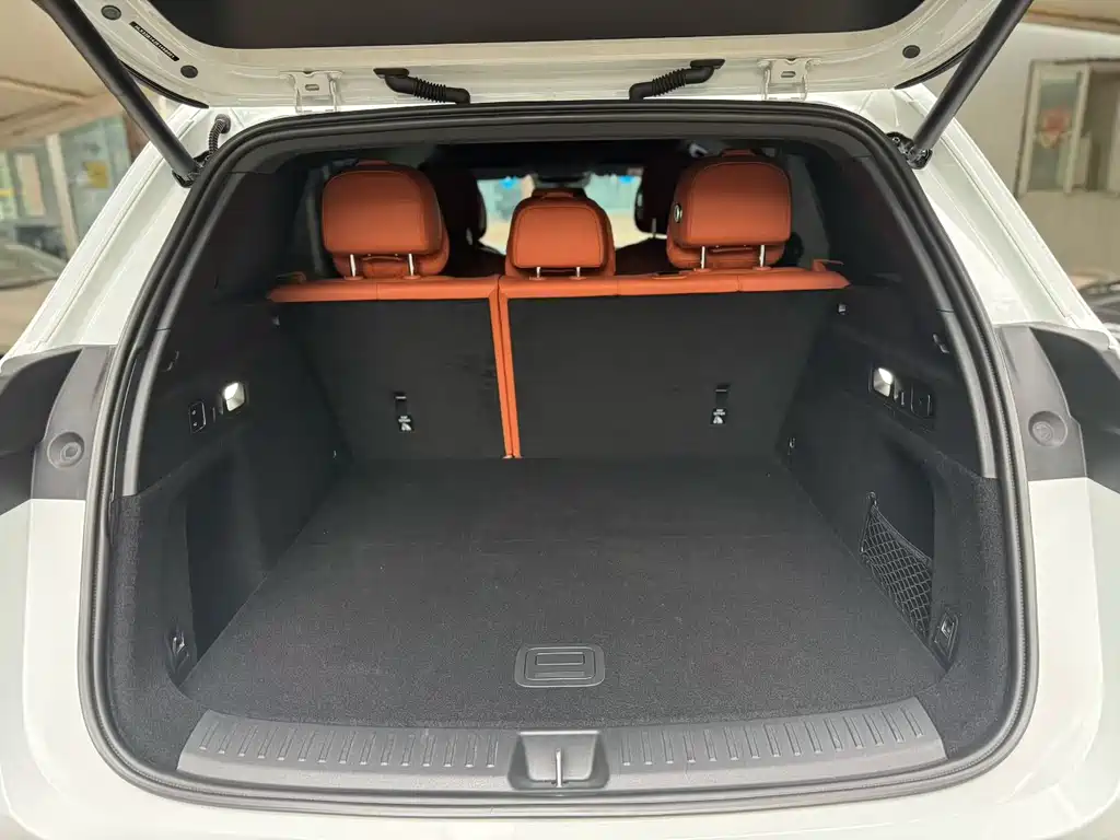Li Auto Li L6 — миниатюра 9