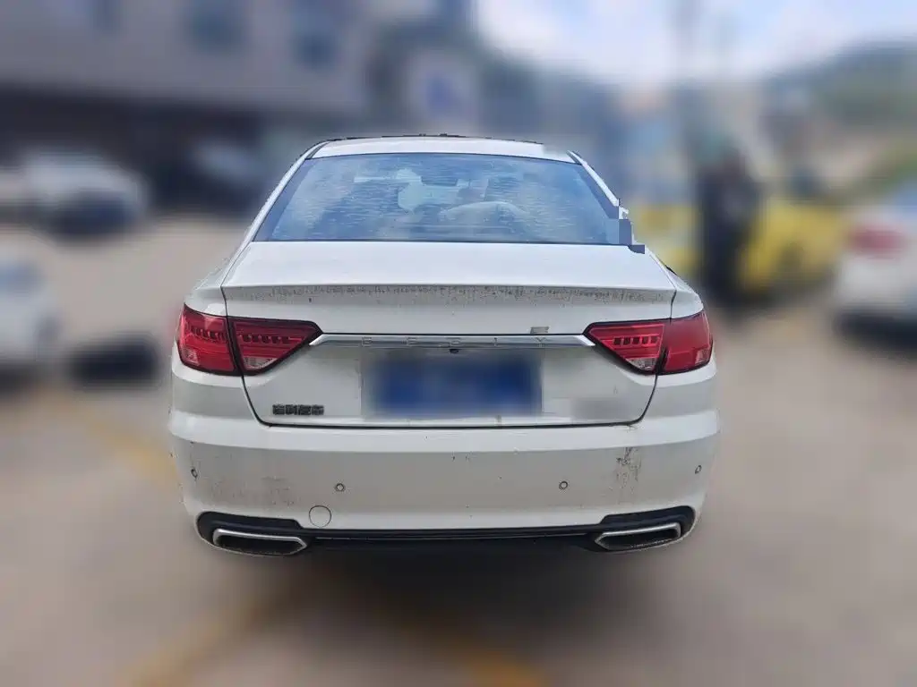 Geely Emgrand GL — миниатюра 5
