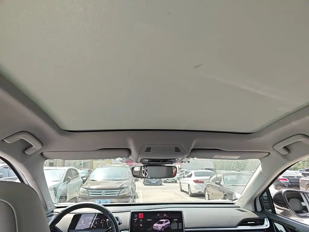 Volkswagen ID.6 X — миниатюра 18