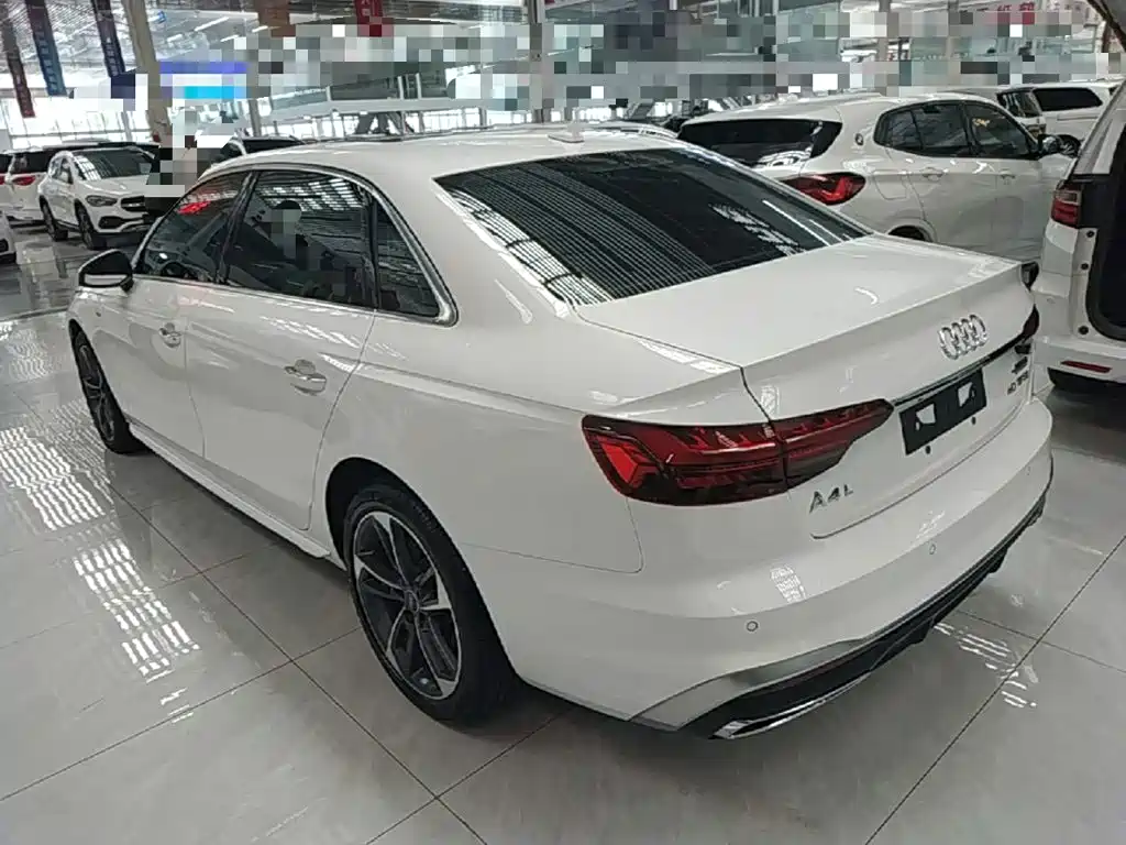 Audi A4L — миниатюра 5