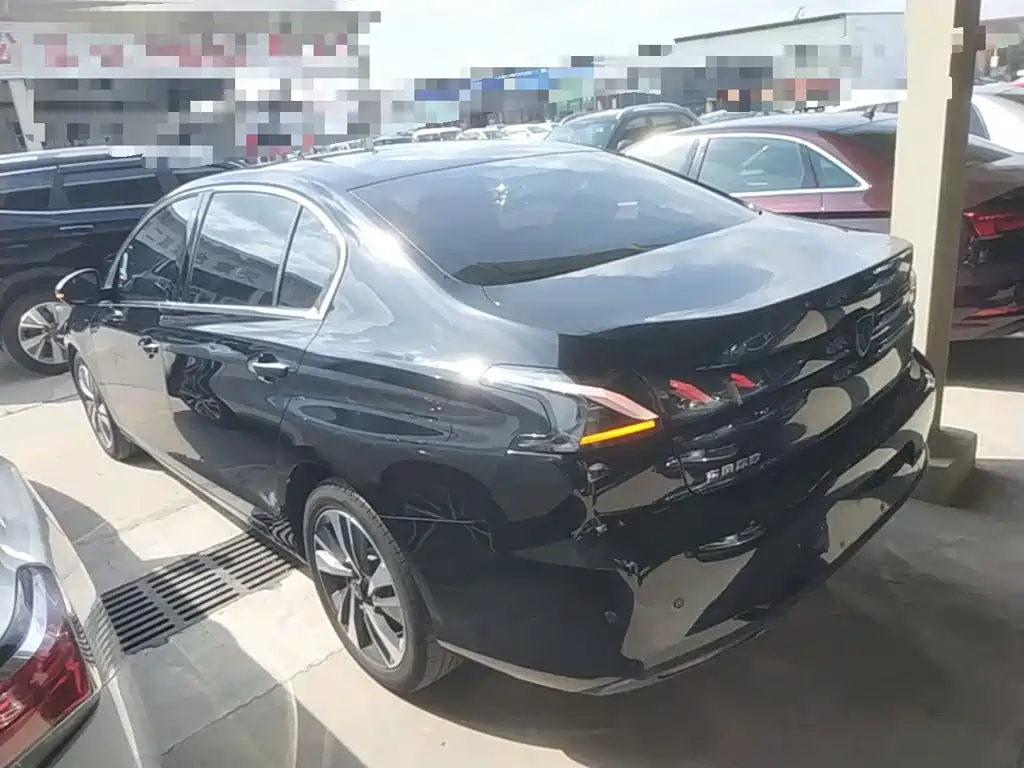 Peugeot 408 — миниатюра 5