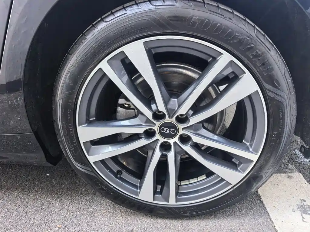 Audi A6L — миниатюра 16