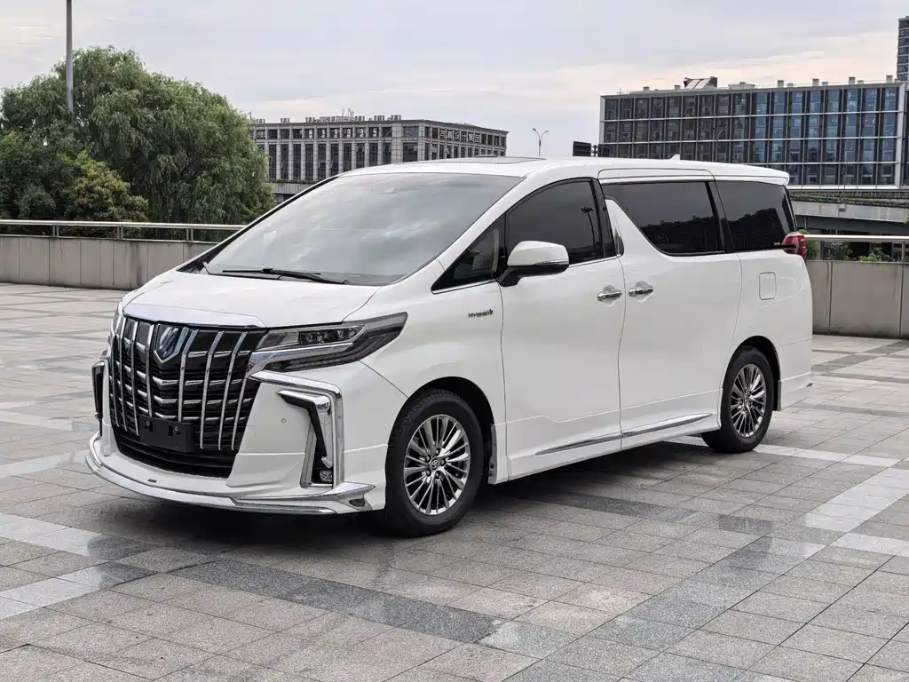Toyota Alphard 2021