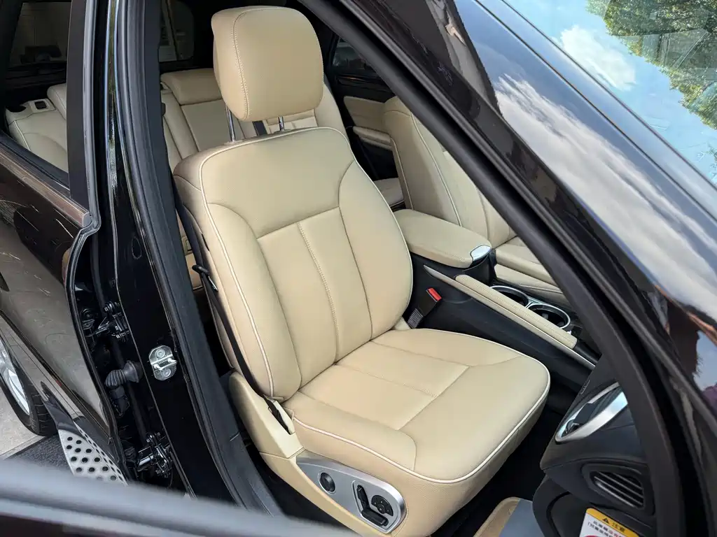 Mercedes-Benz M-Class — миниатюра 19