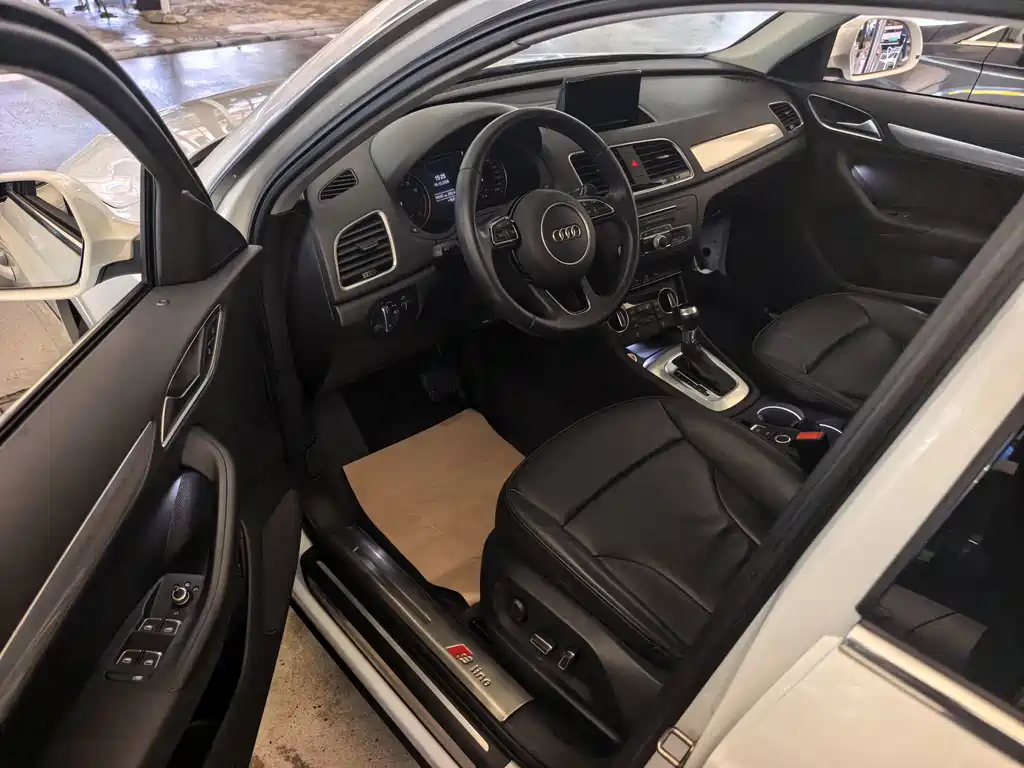 Audi Q3 — миниатюра 4