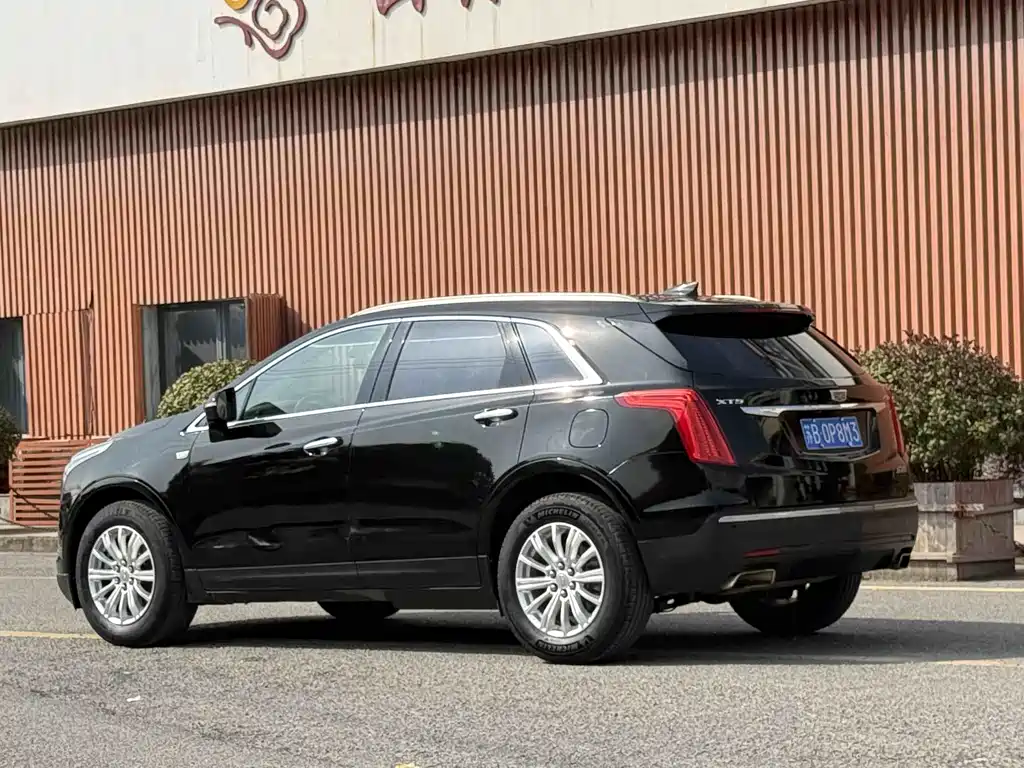 Cadillac XT5 — миниатюра 4