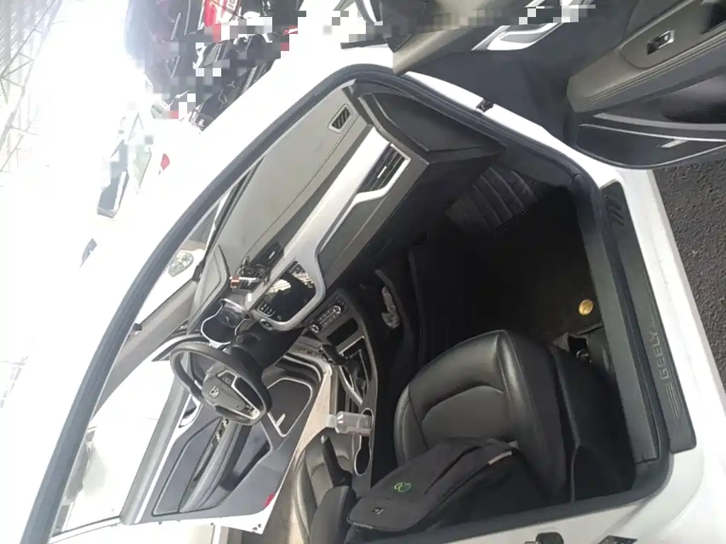 Geely Vision — миниатюра 9