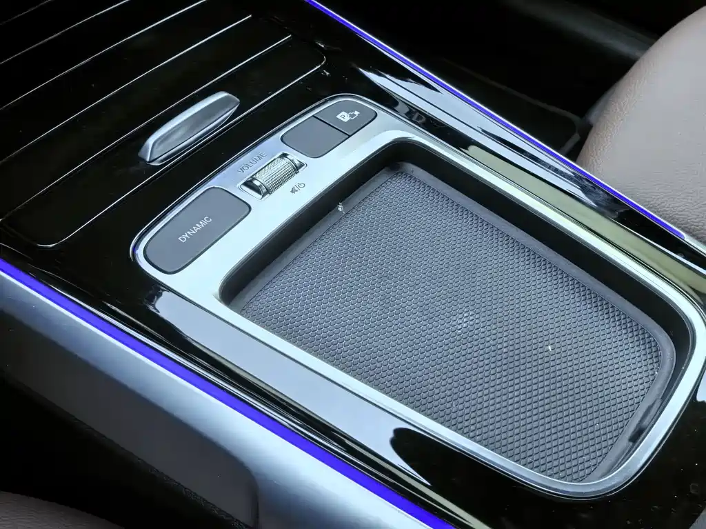 Mercedes-Benz GLB — миниатюра 18