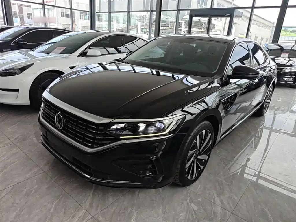 Volkswagen Passat 2023 330TSI Elite