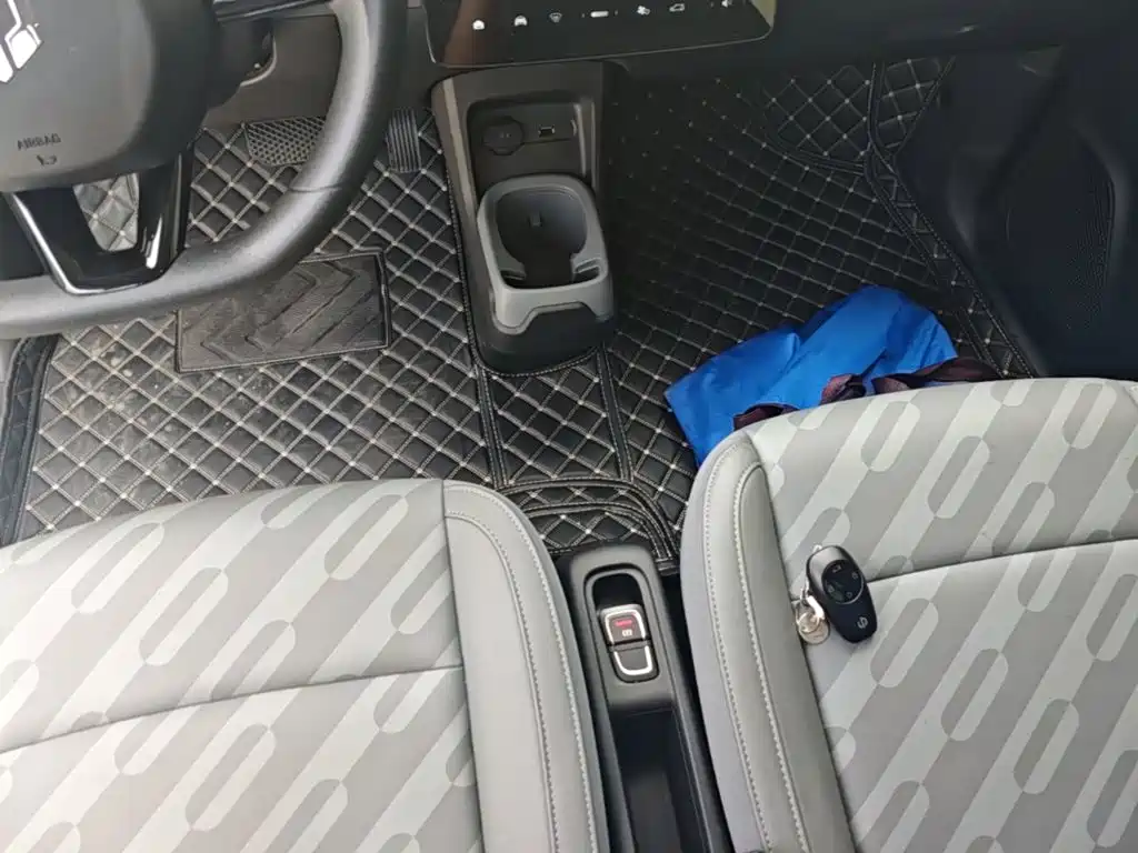 Leapmotor Leapmotor T03 — миниатюра 14