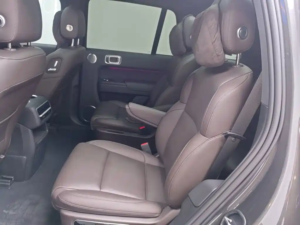 Li Auto Li L8 — миниатюра 17