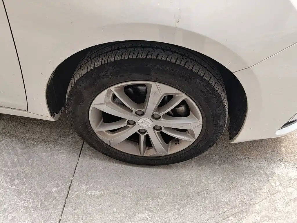 Geely Emgrand GL — миниатюра 24