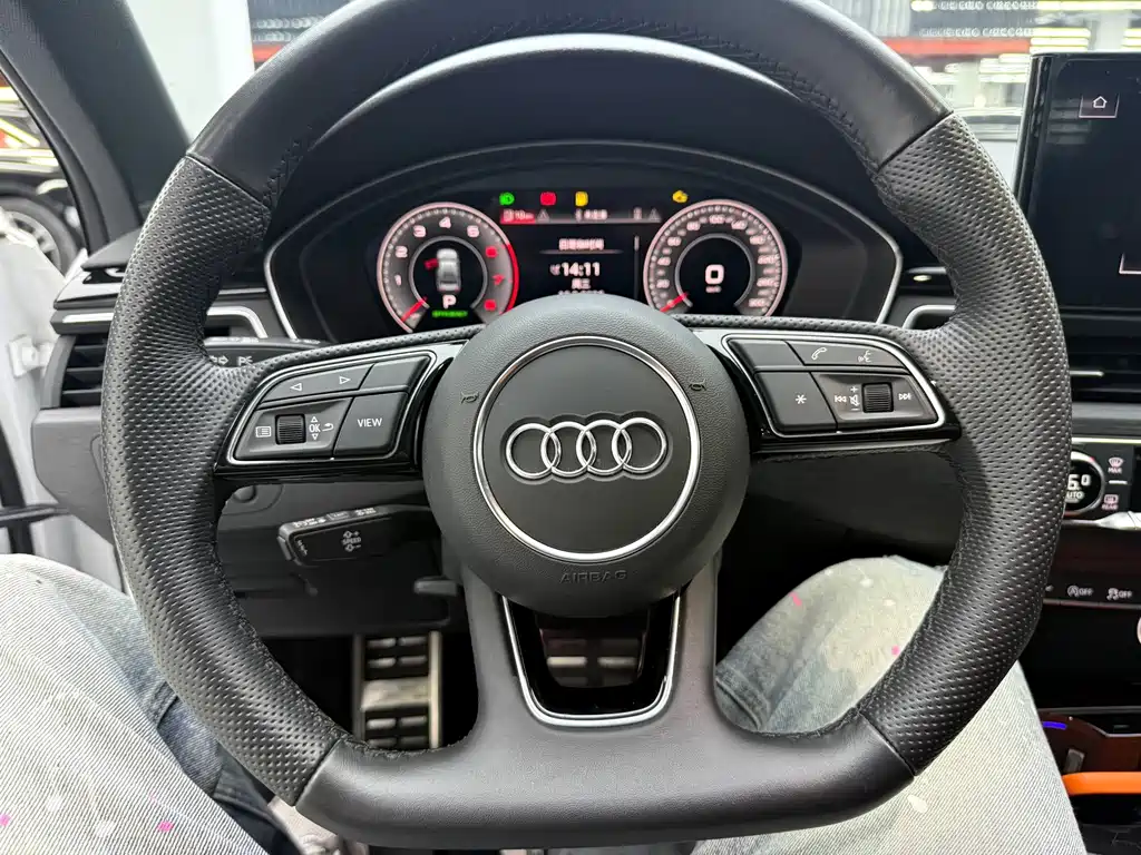 Audi A4L — миниатюра 7