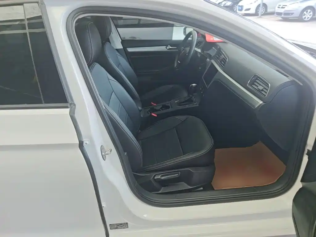 Volkswagen Lamando — миниатюра 25