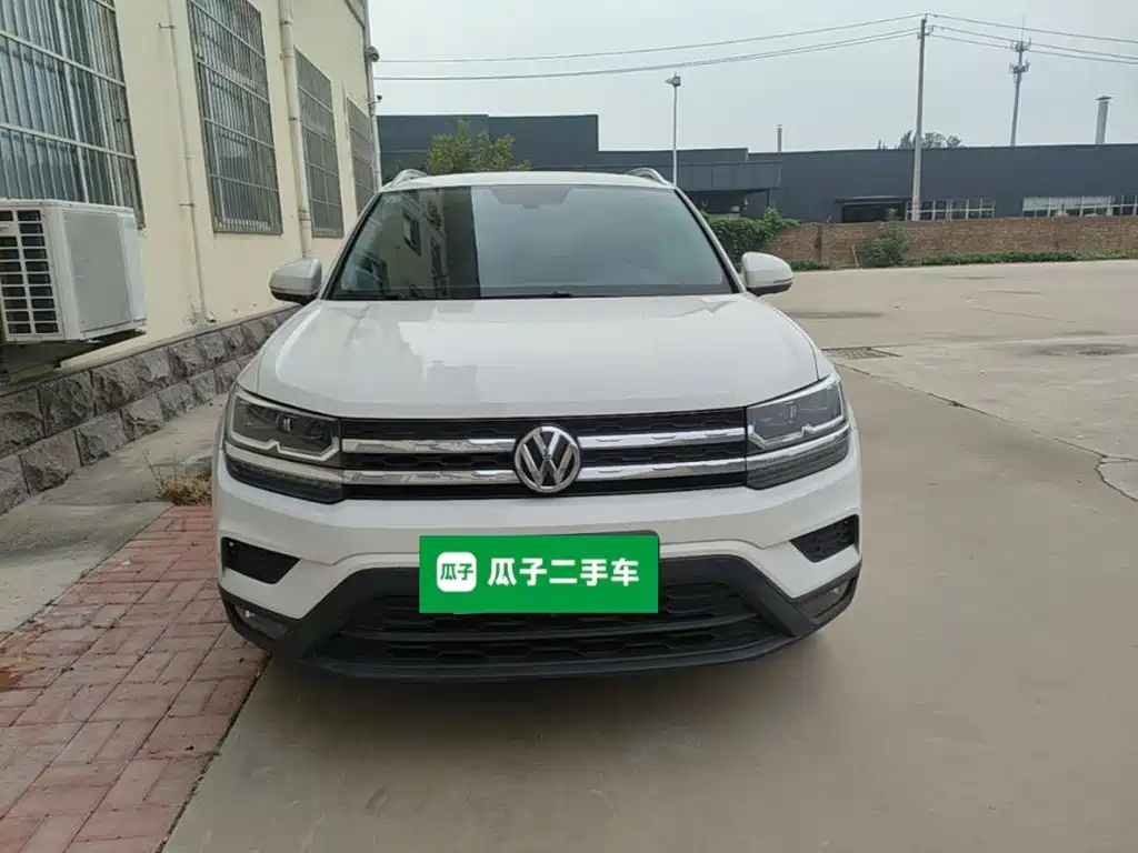 Volkswagen Tharu — миниатюра 3