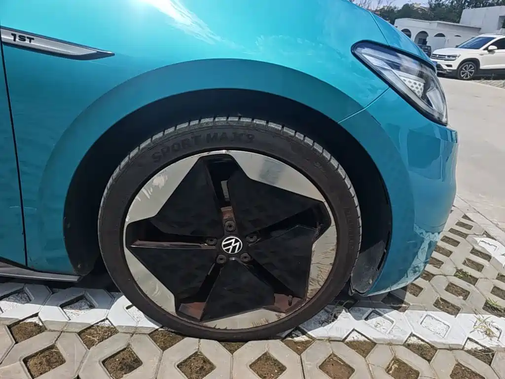 Volkswagen ID.3 — миниатюра 12
