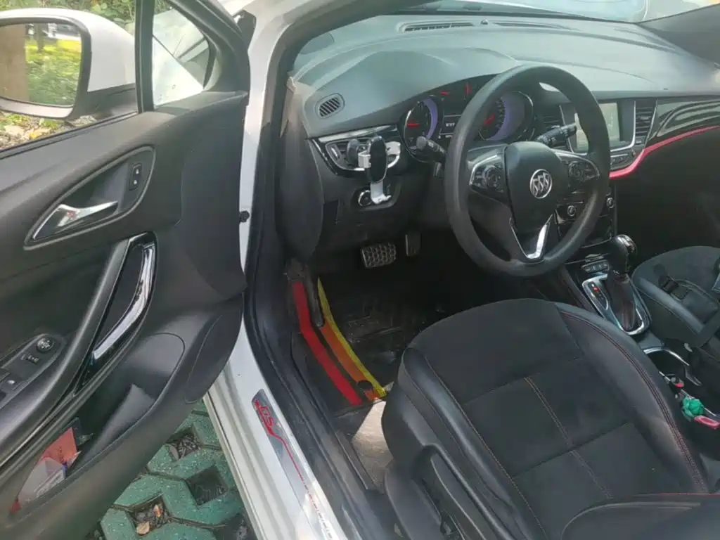 Buick Verano — миниатюра 21
