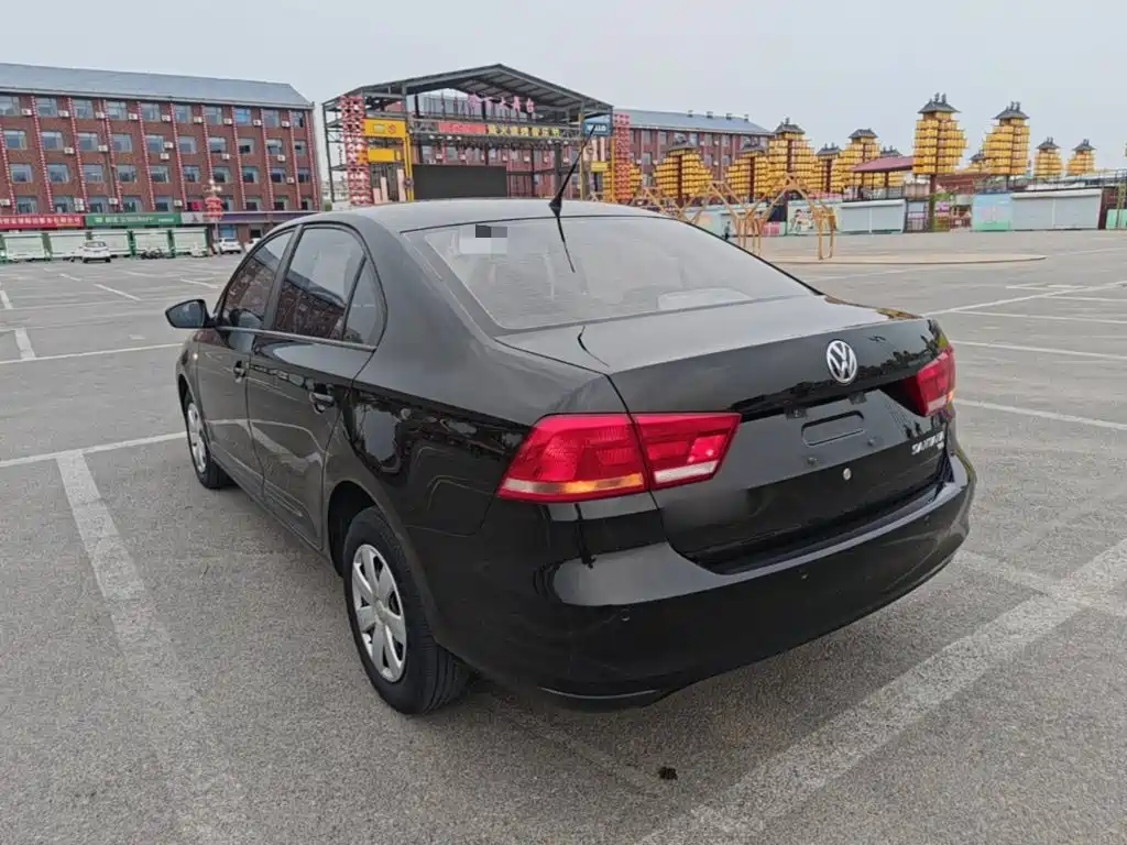 Volkswagen Santana — миниатюра 5