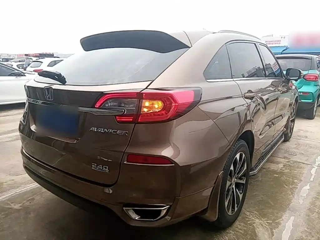 Honda Avancier — миниатюра 7