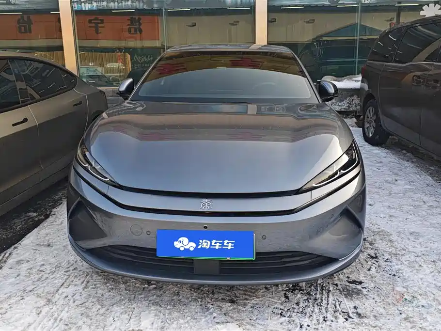 BYD QIN L