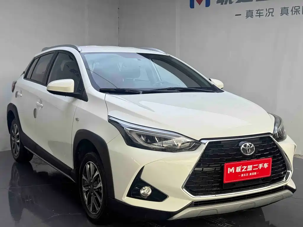 Toyota Yaris L — миниатюра 3