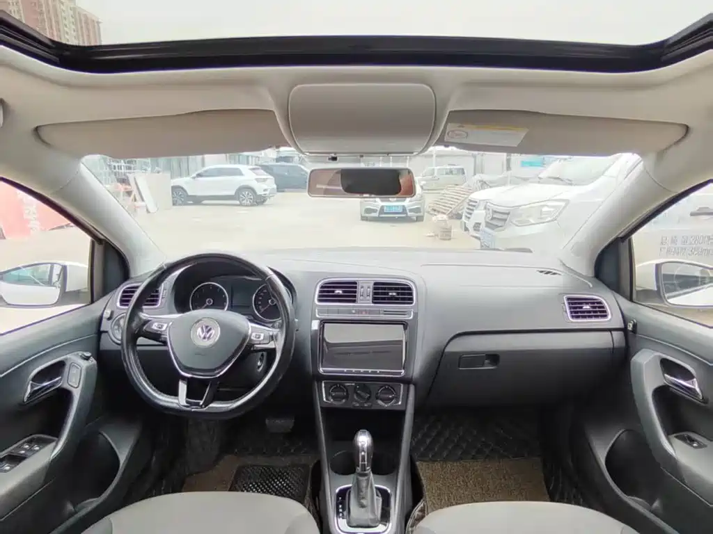 Volkswagen Polo — миниатюра 9