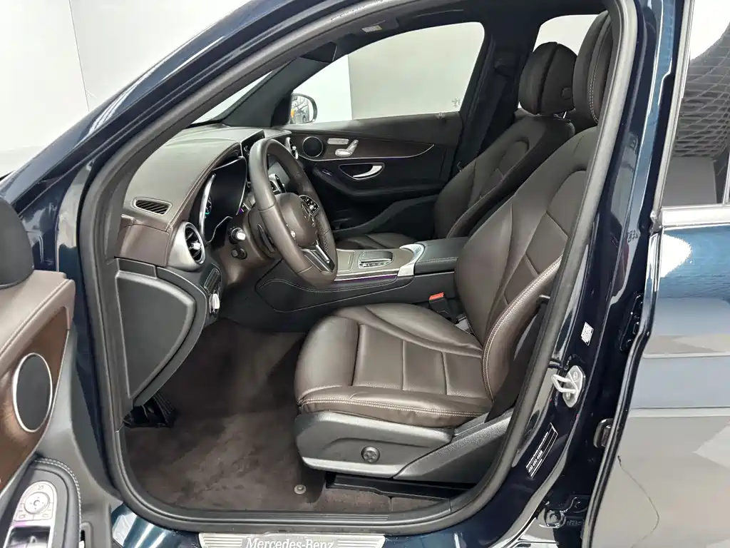 Mercedes-Benz GLC — миниатюра 12