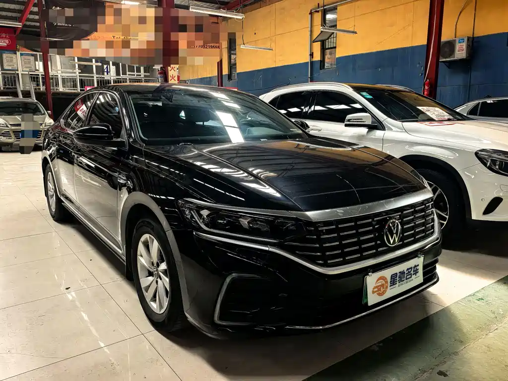 Volkswagen 帕萨特插电混动 — миниатюра 3