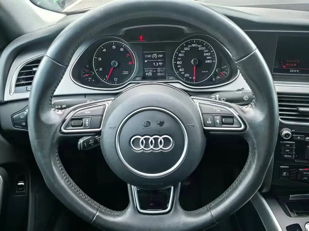 Audi A4L — миниатюра 15