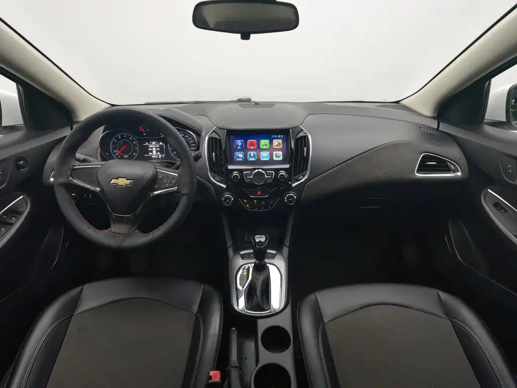 Chevrolet Cruze — миниатюра 5