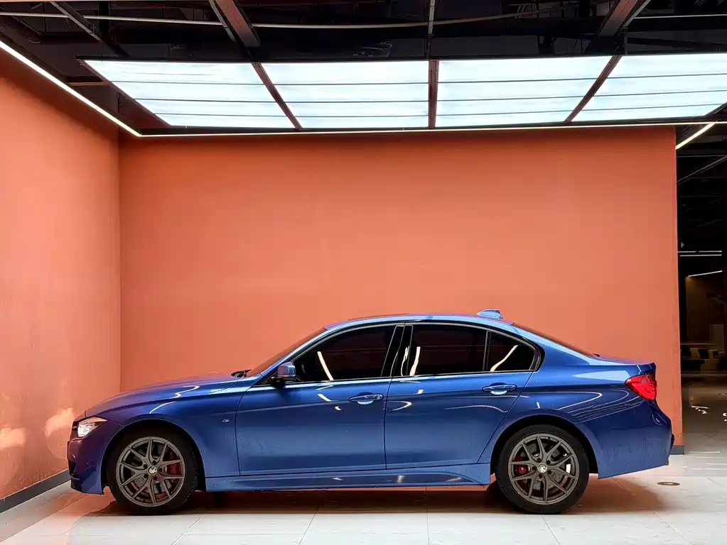 BMW 3 Series — миниатюра 14