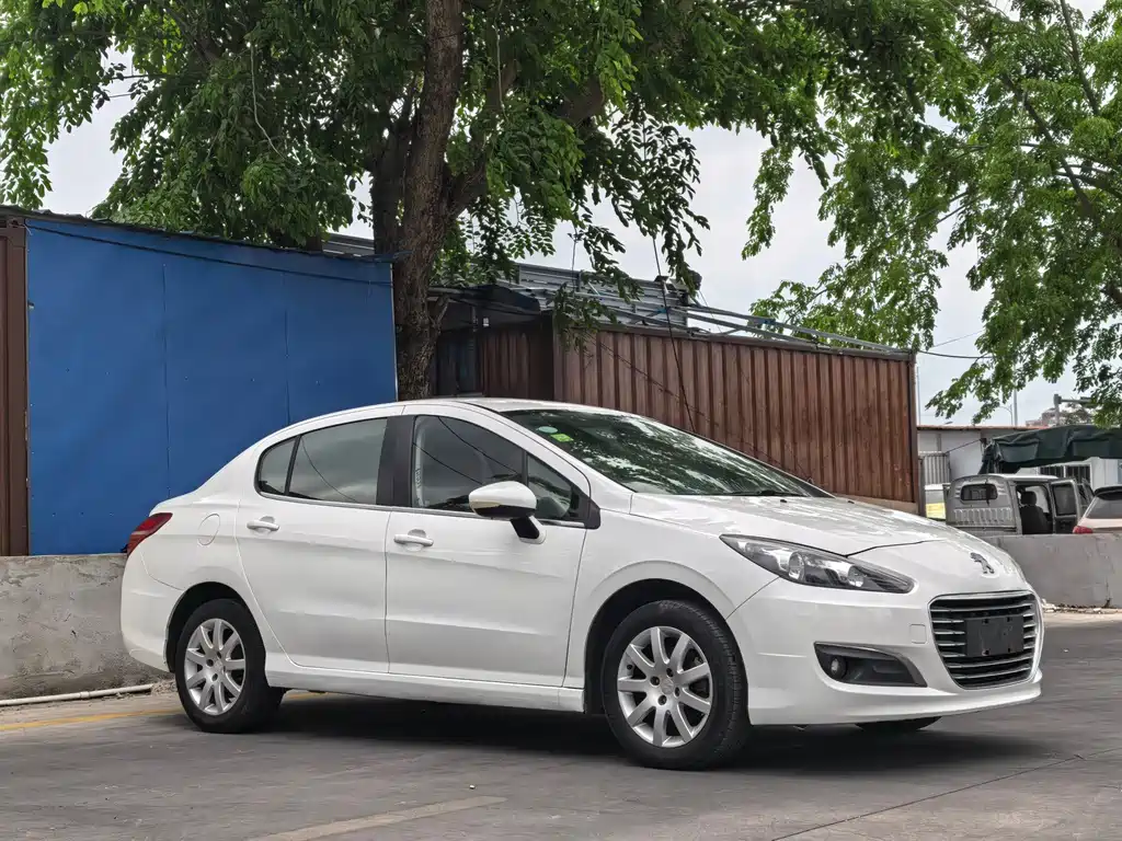 Peugeot 308 — миниатюра 3