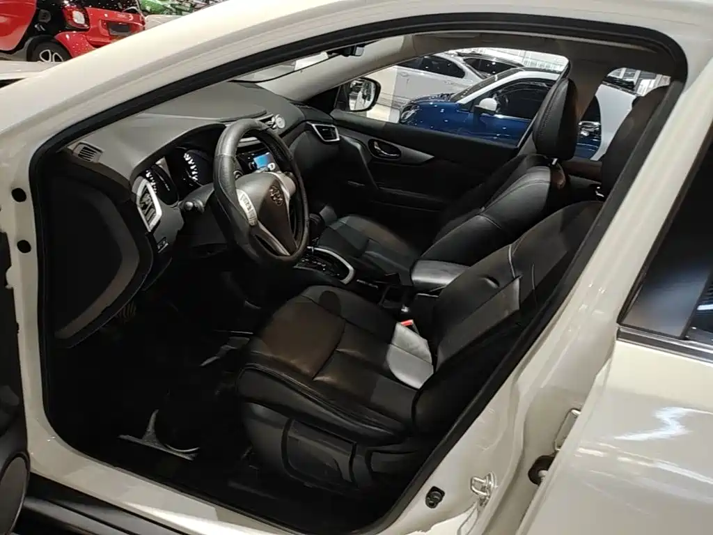 Nissan X-Trail — миниатюра 15