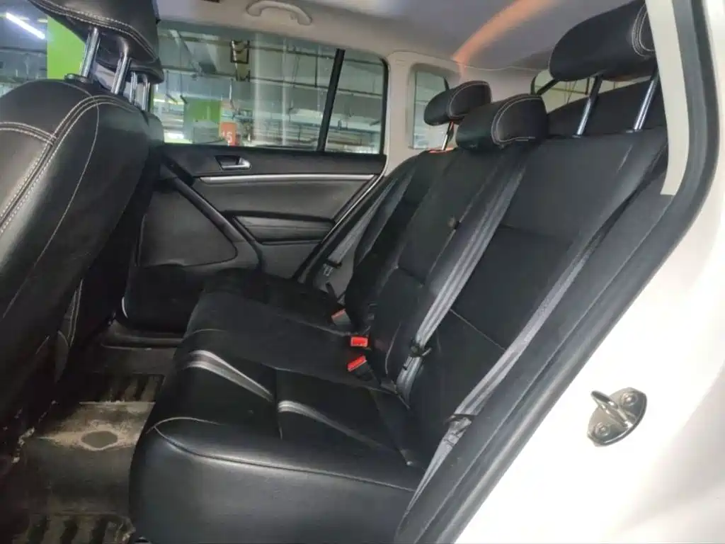 Volkswagen Tiguan — миниатюра 17