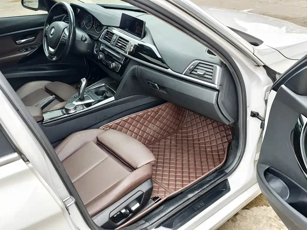 BMW 3 Series — миниатюра 19