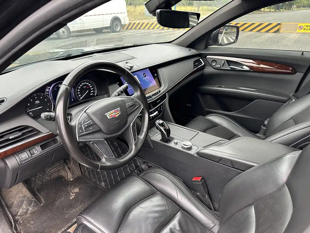 Cadillac CT6 — миниатюра 8