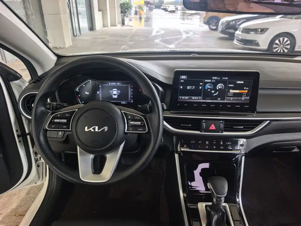 Kia K3 — миниатюра 6