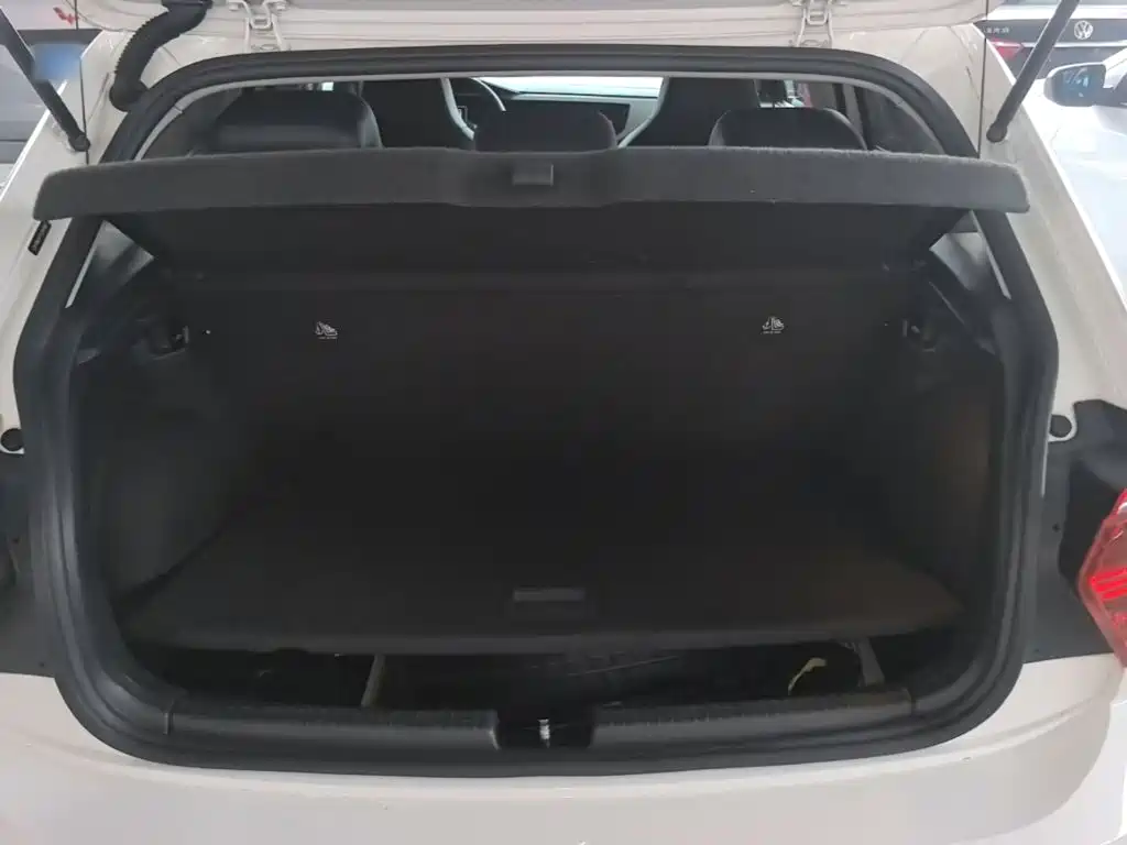Volkswagen Polo — миниатюра 19