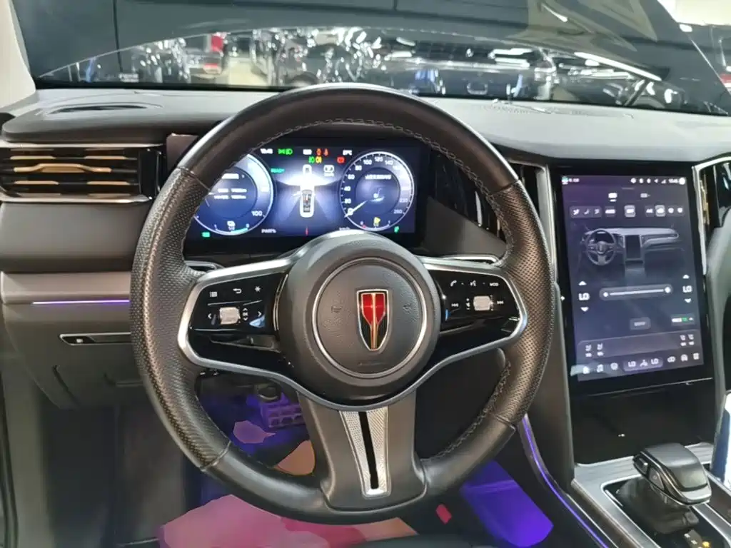 Hongqi Hongqi HS7 PHEV — миниатюра 11