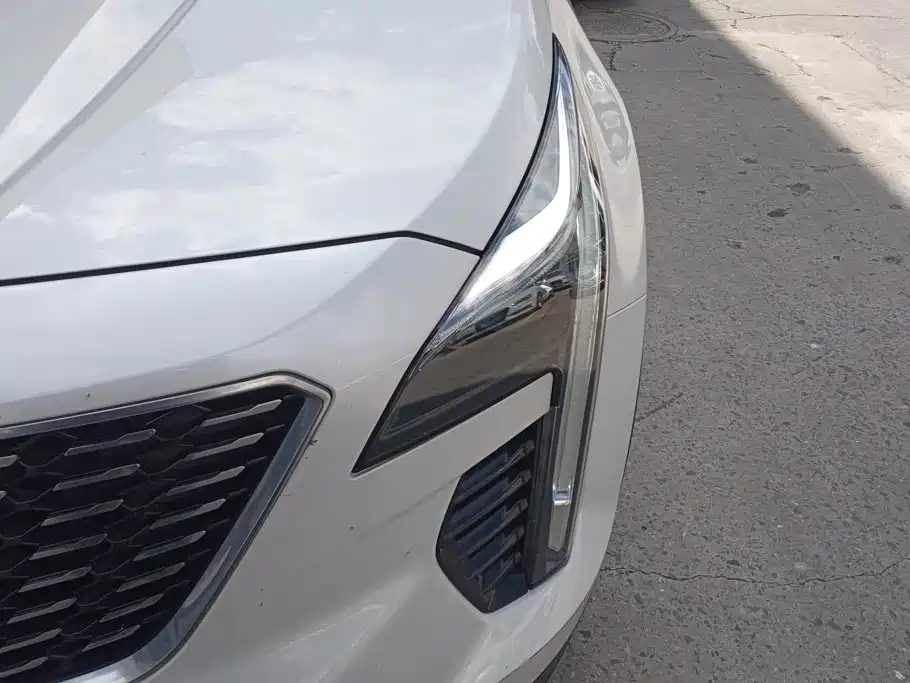 Cadillac XT4 — миниатюра 5