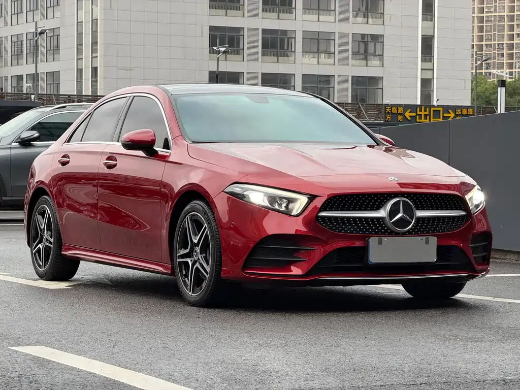 Mercedes-Benz A-Class — миниатюра 3