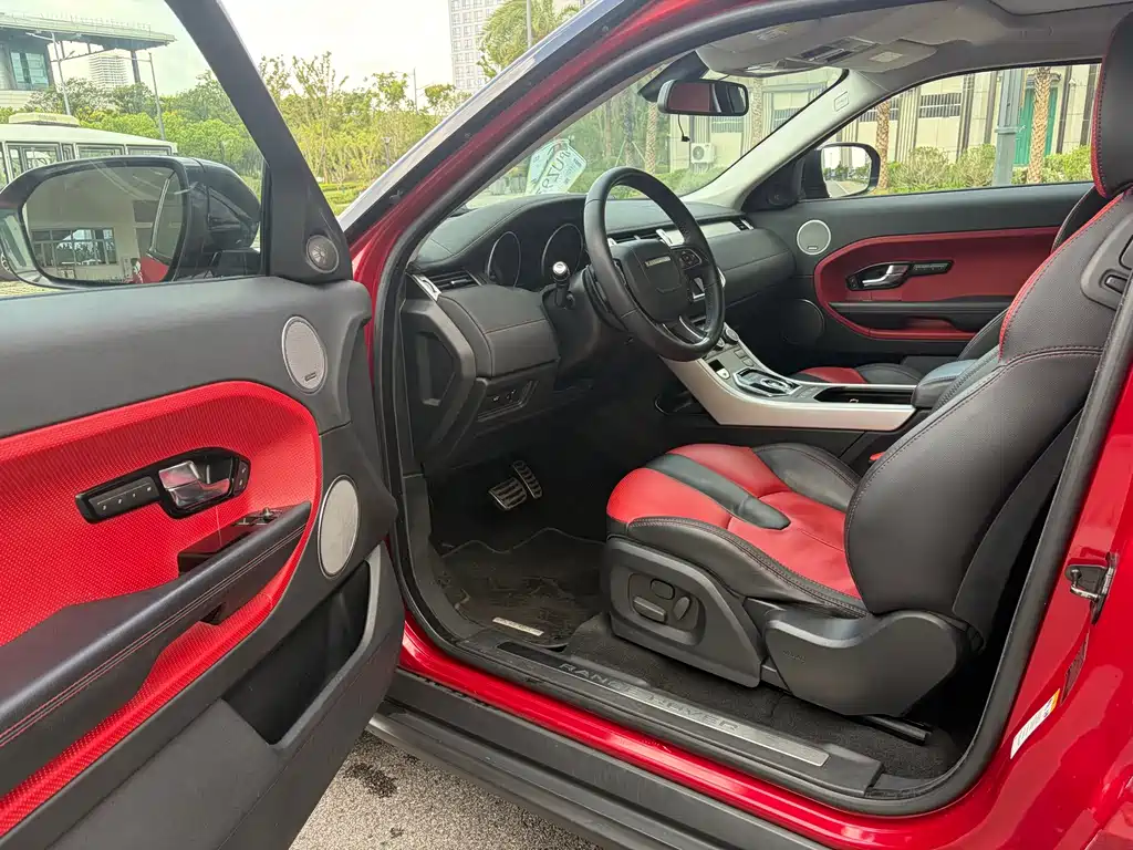 Land Rover Evoque (Import) — миниатюра 8